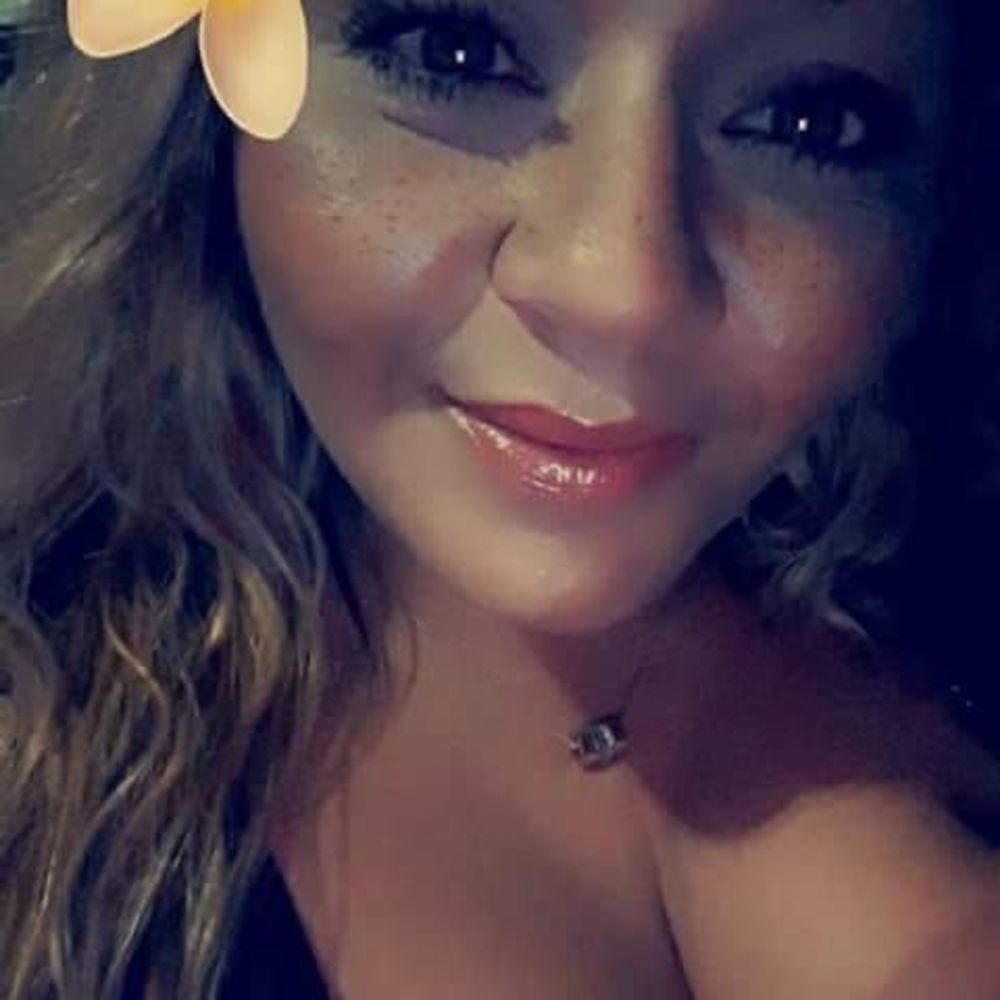 Meet your Posher, Becky